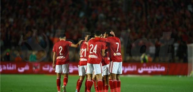 الأهلي يعرض على لاعبه الرحيل بعد خروجه من حسابات كولر